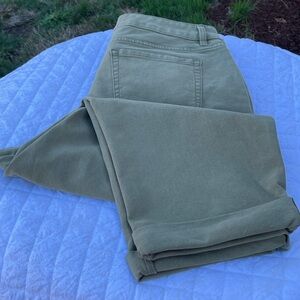 Lane Bryant Mid-Rise Boy Friend Cut Capri Size 14 Olive